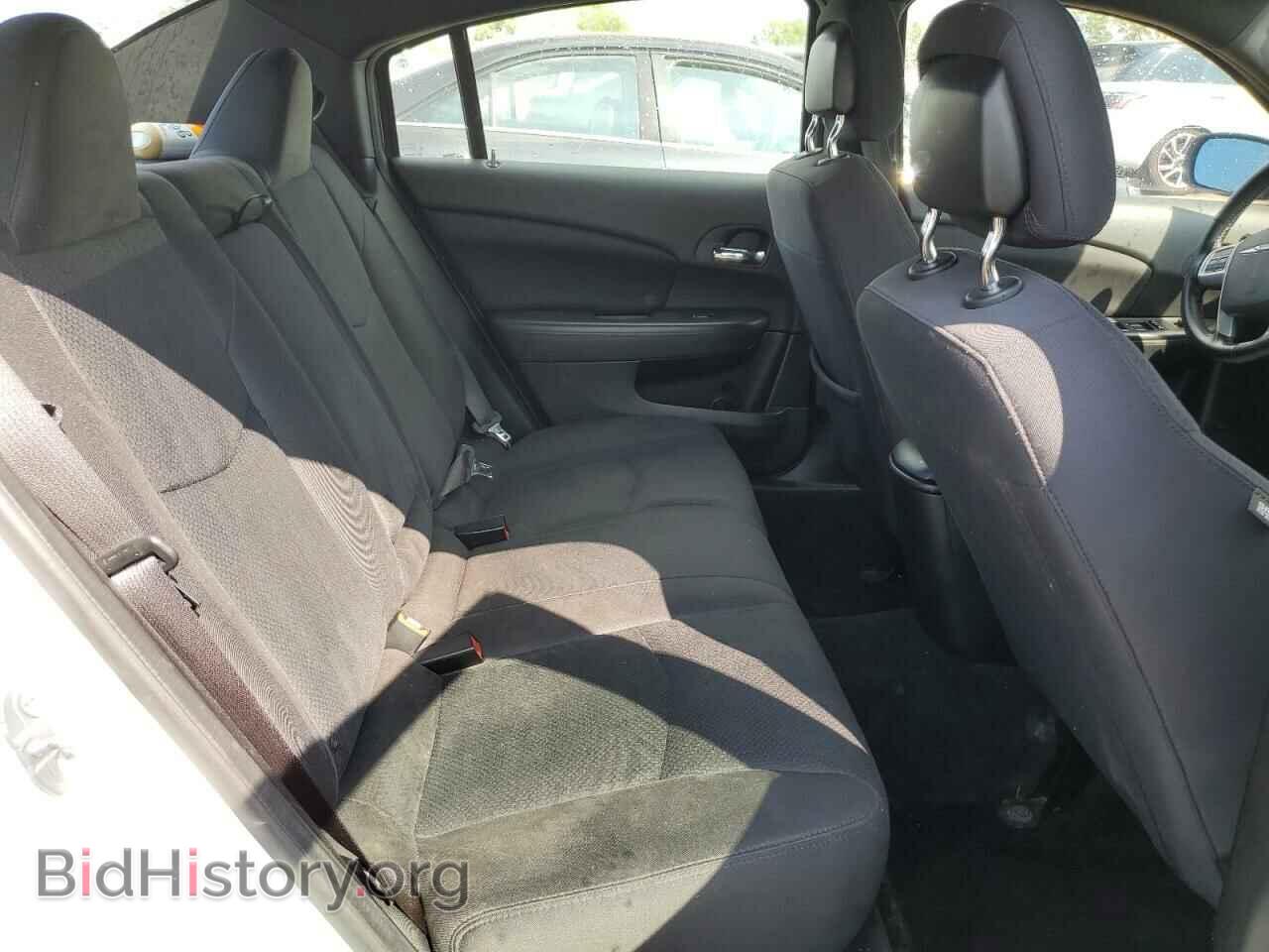 2014 CHRYSLER 200 - VIN: 1C3CCBBBXEN231663 - Photo 10