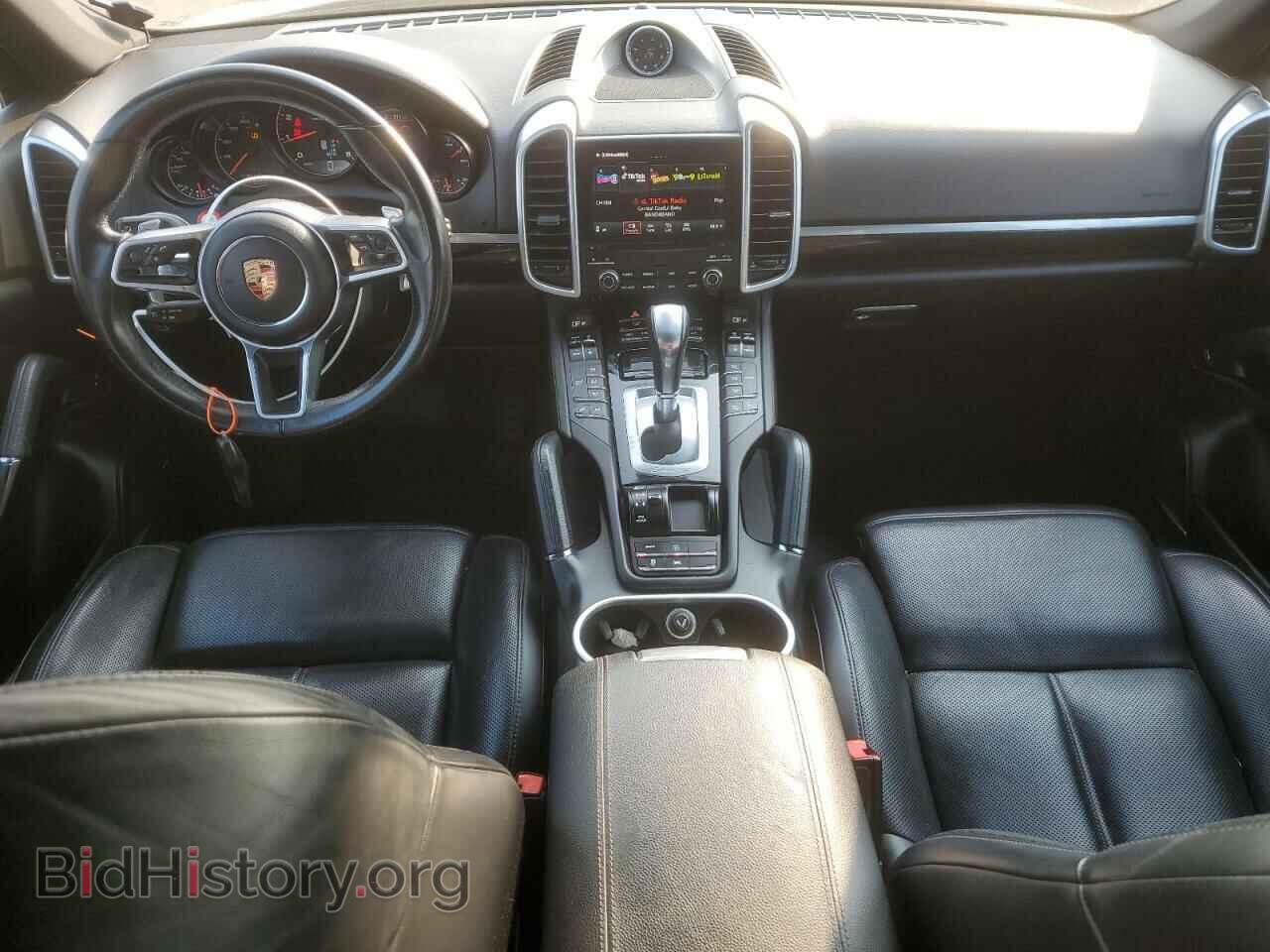 2017 PORSCHE CAYENNE - VIN: WP1AA2A22HKA87394 - Фото 8