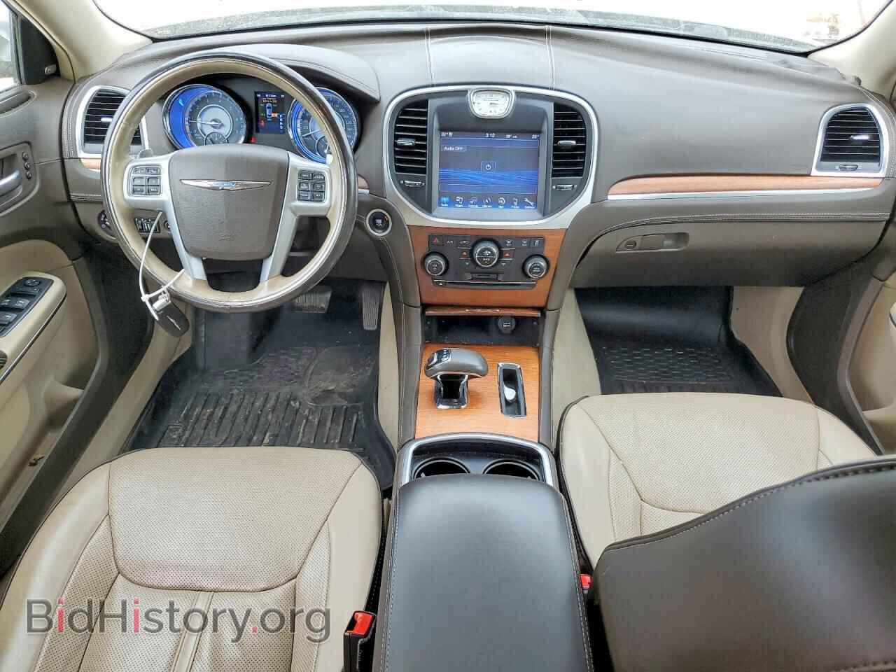 2014 CHRYSLER 300 - VIN: 2C3CCASGXEH107388 - Фото 8
