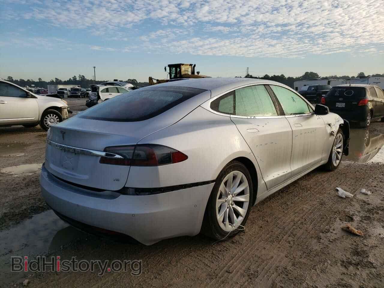 2016 TESLA MODEL S - VIN: 5YJSA1E15GF159010 - Photo 4