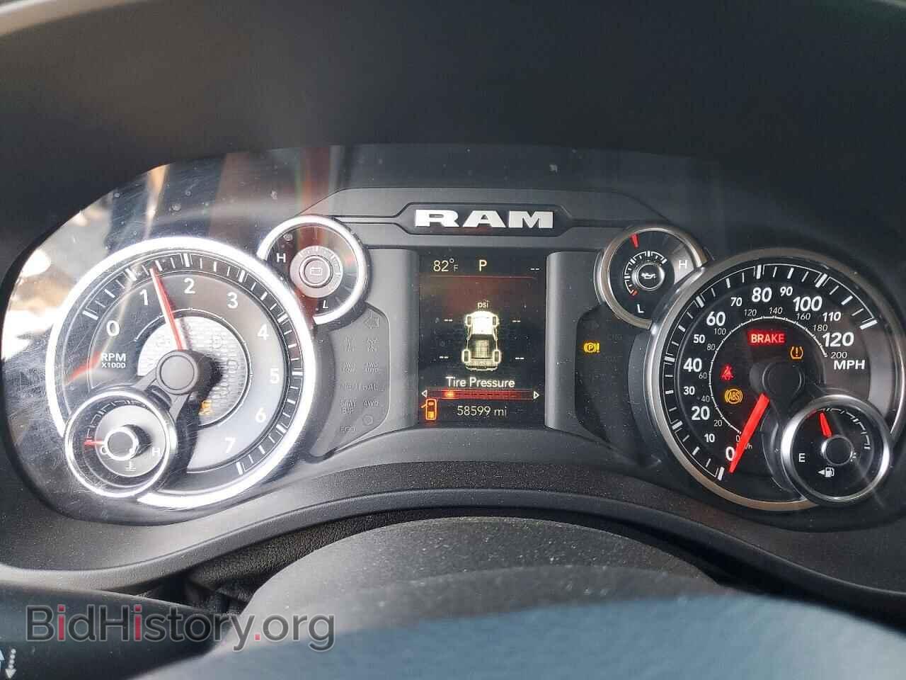 2019 RAM 1500 - VIN: 1C6RREFT2KN761105 - Фото 9