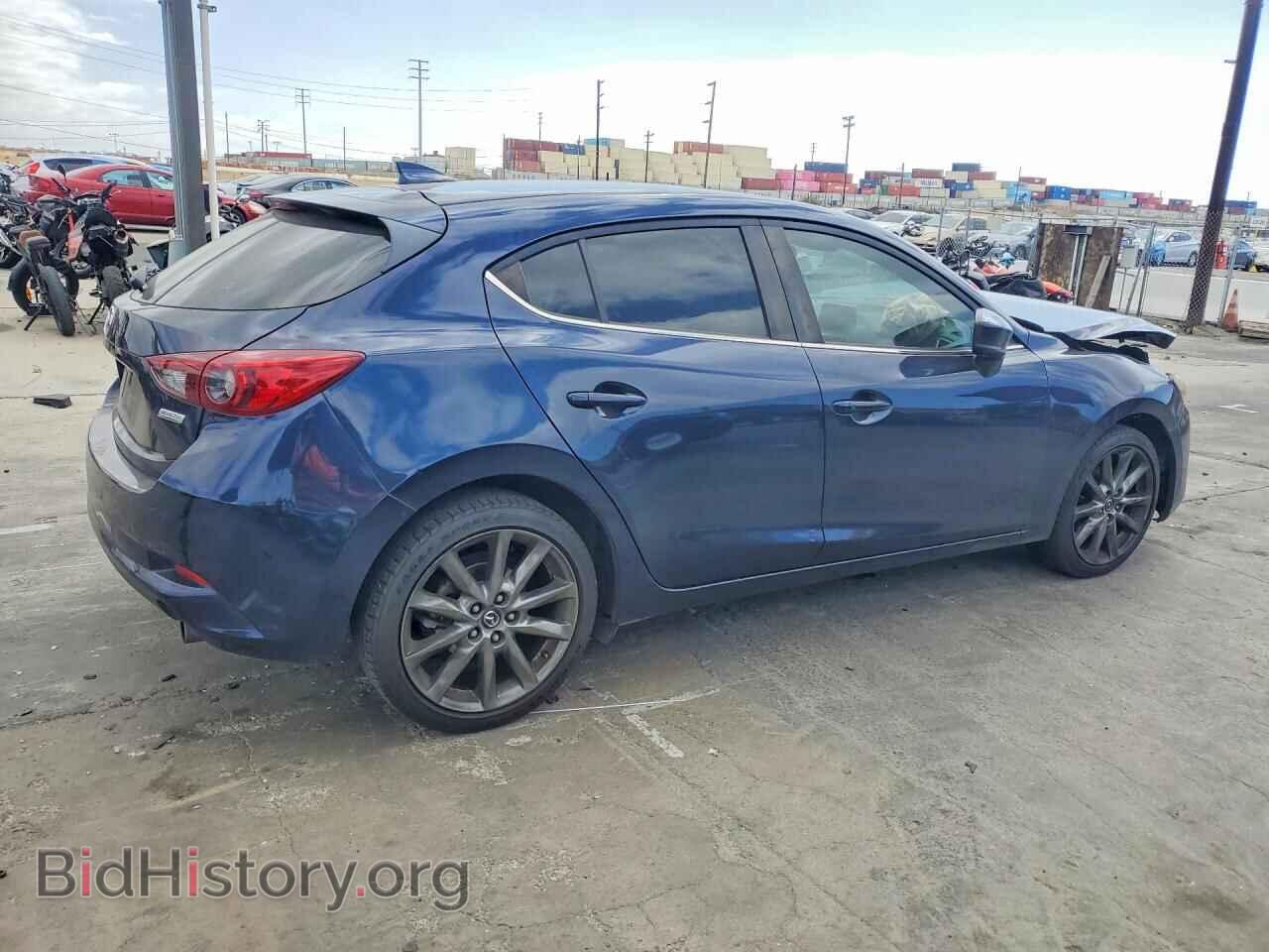 2018 MAZDA 3 - VIN: 3MZBN1L34JM276473 - Фото 3