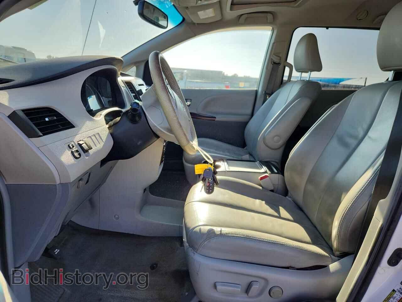 2013 TOYOTA All Models - VIN: 5TDYK3DC8DS332113 - Фото 7