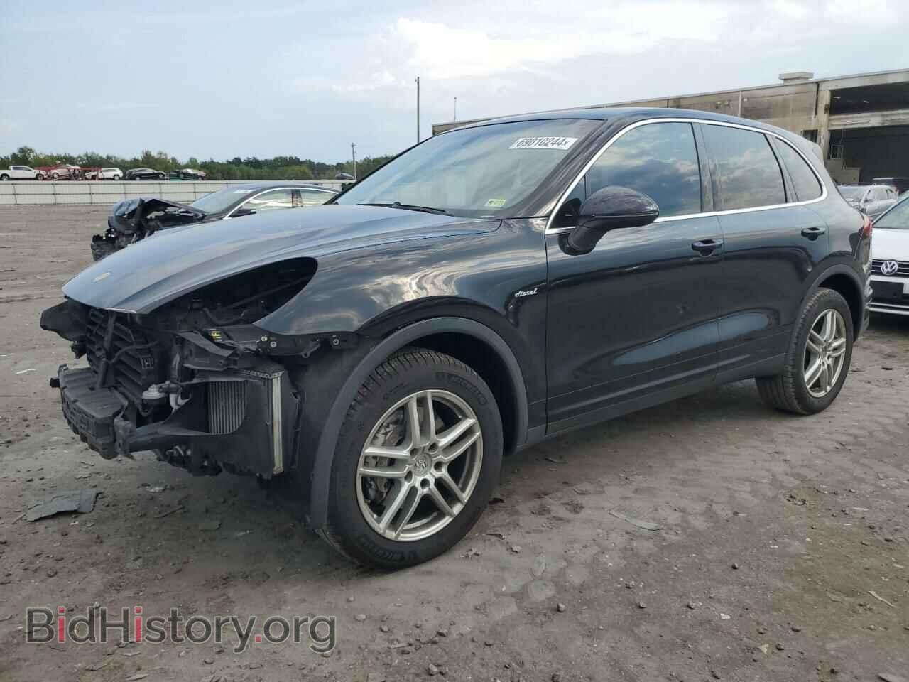Фотография WP1AF2A28GKA41195 - PORSCHE CAYENNE 2016