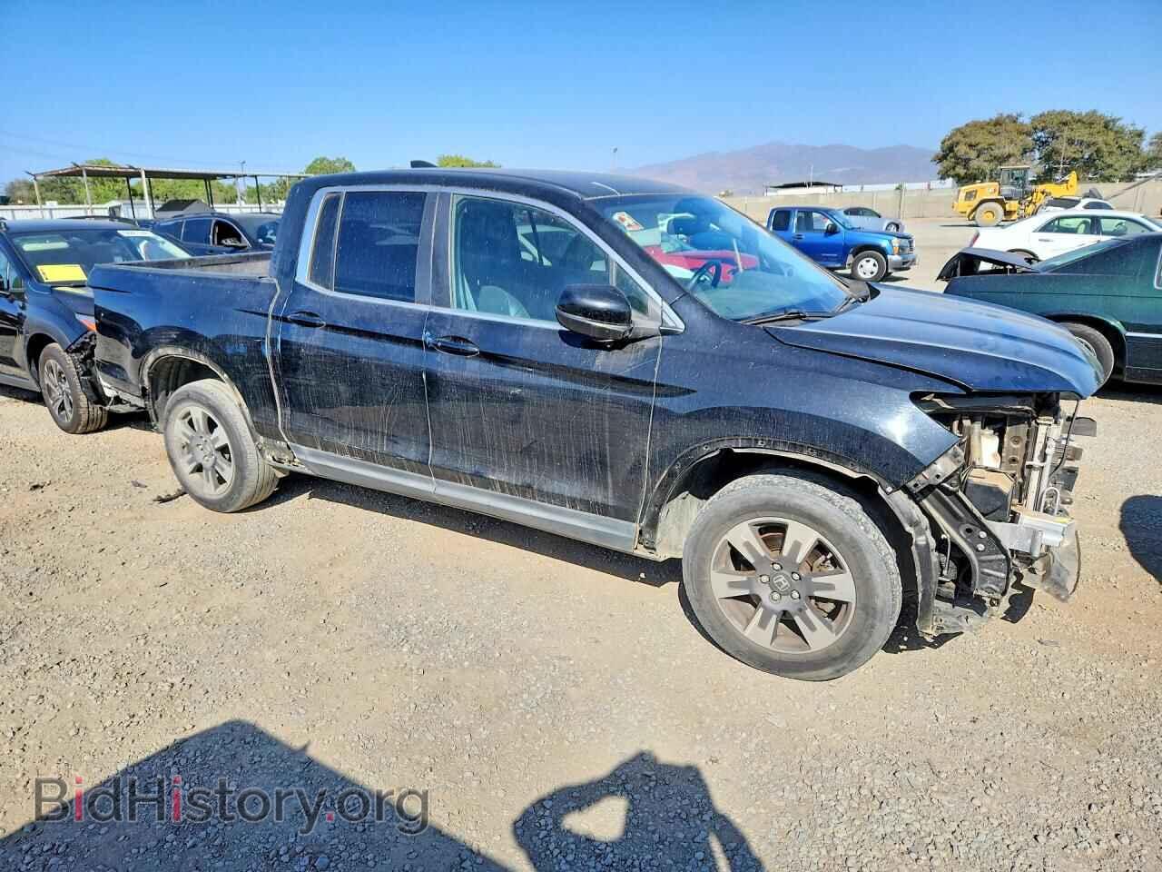 2017 HONDA RIDGELINE - VIN: 5FPYK3F58HB022351 - Photo 4