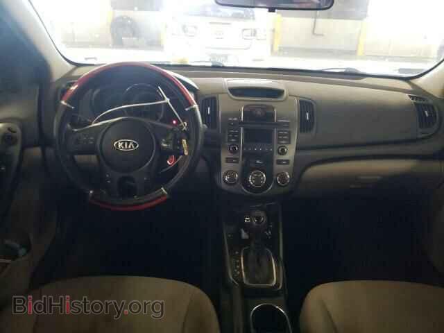 2013 KIA FORTE - VIN: KNAFU4A23D5736314 - Фото 8