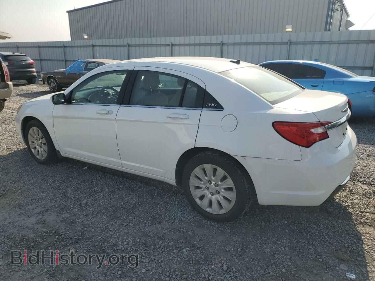 2011 CHRYSLER 200 - VIN: 1C3BC4FB4BN580301 - Фото 2