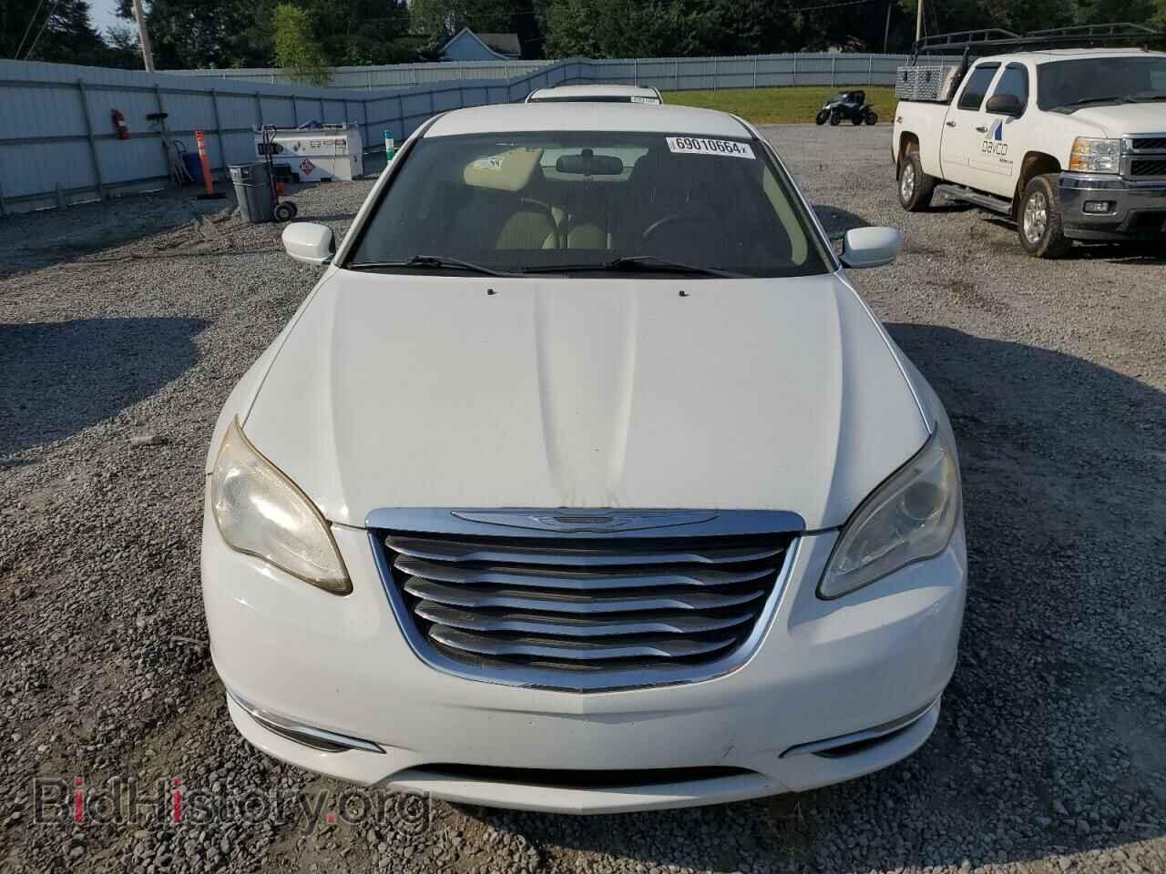 2011 CHRYSLER 200 - VIN: 1C3BC4FB4BN580301 - Фото 5