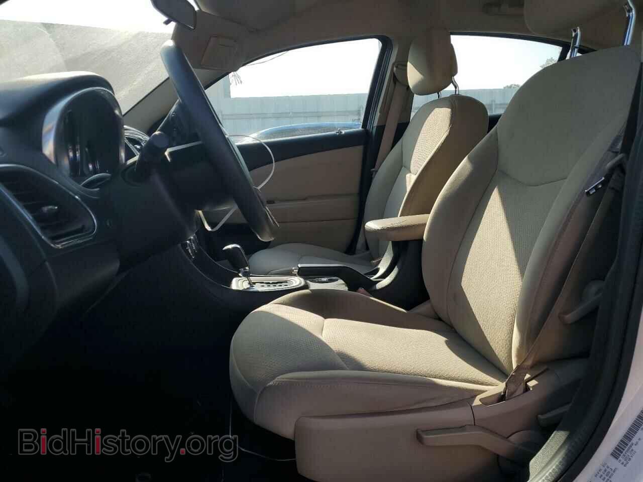 2011 CHRYSLER 200 - VIN: 1C3BC4FB4BN580301 - Фото 7