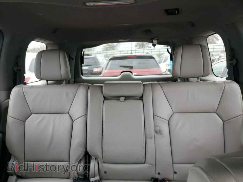 2014 Honda PILOT (VIN 5FNYF4H63EB040034) — photo 10 of 13