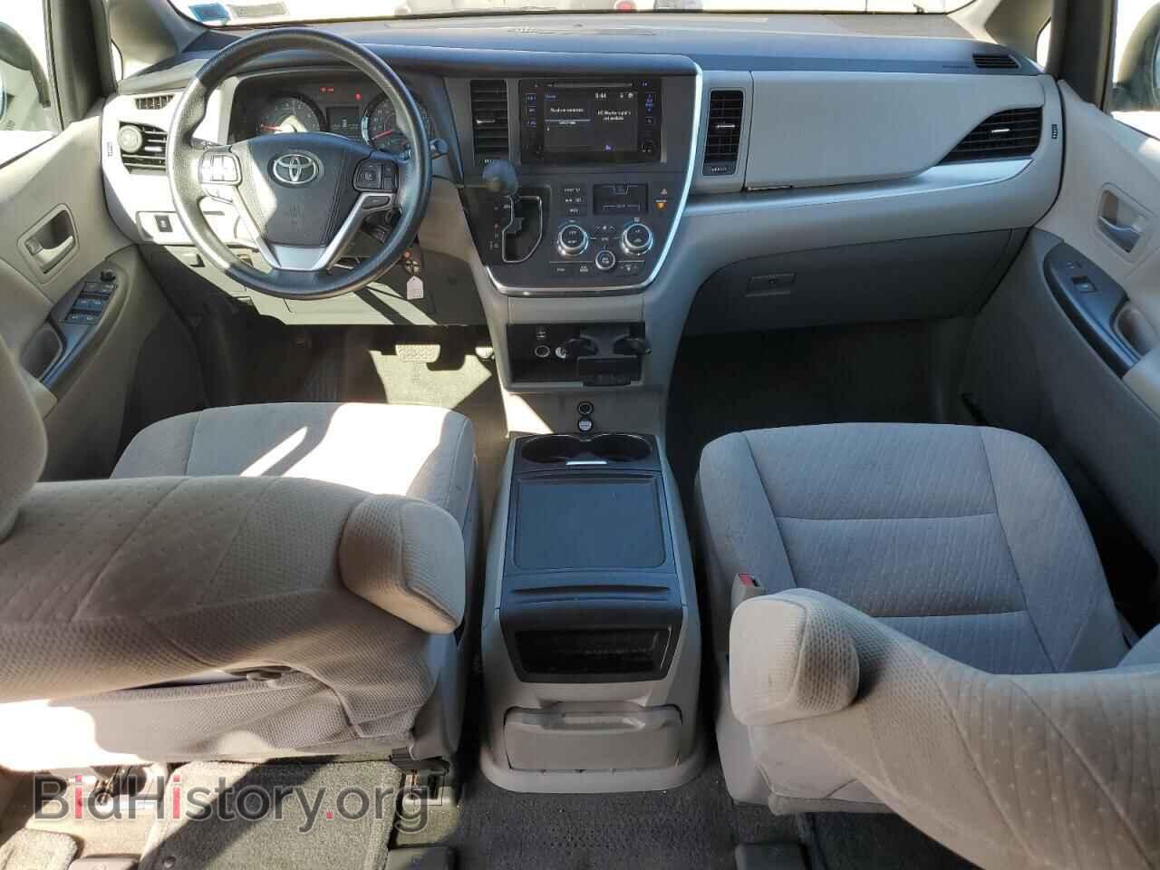 2017 TOYOTA All Models - VIN: 5TDJZ3DC3HS180504 - Photo 8