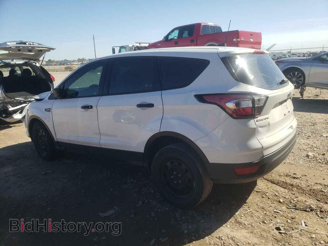 2017 FORD ESCAPE - VIN: 1FMCU0F73HUD40717 - Фото 2