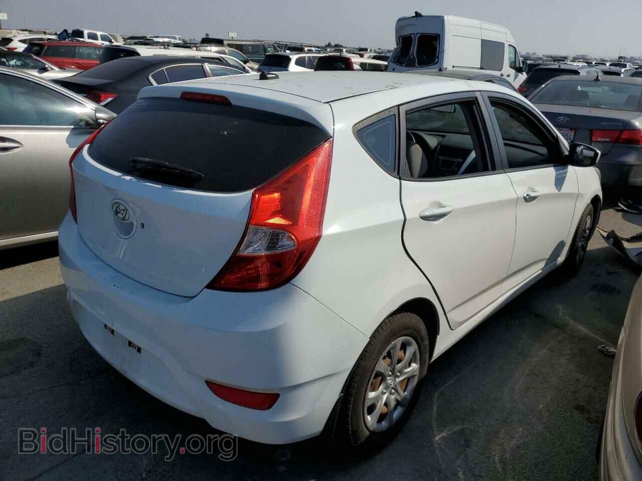 2013 HYUNDAI ACCENT - VIN: KMHCT5AE7DU126300 - Фото 3