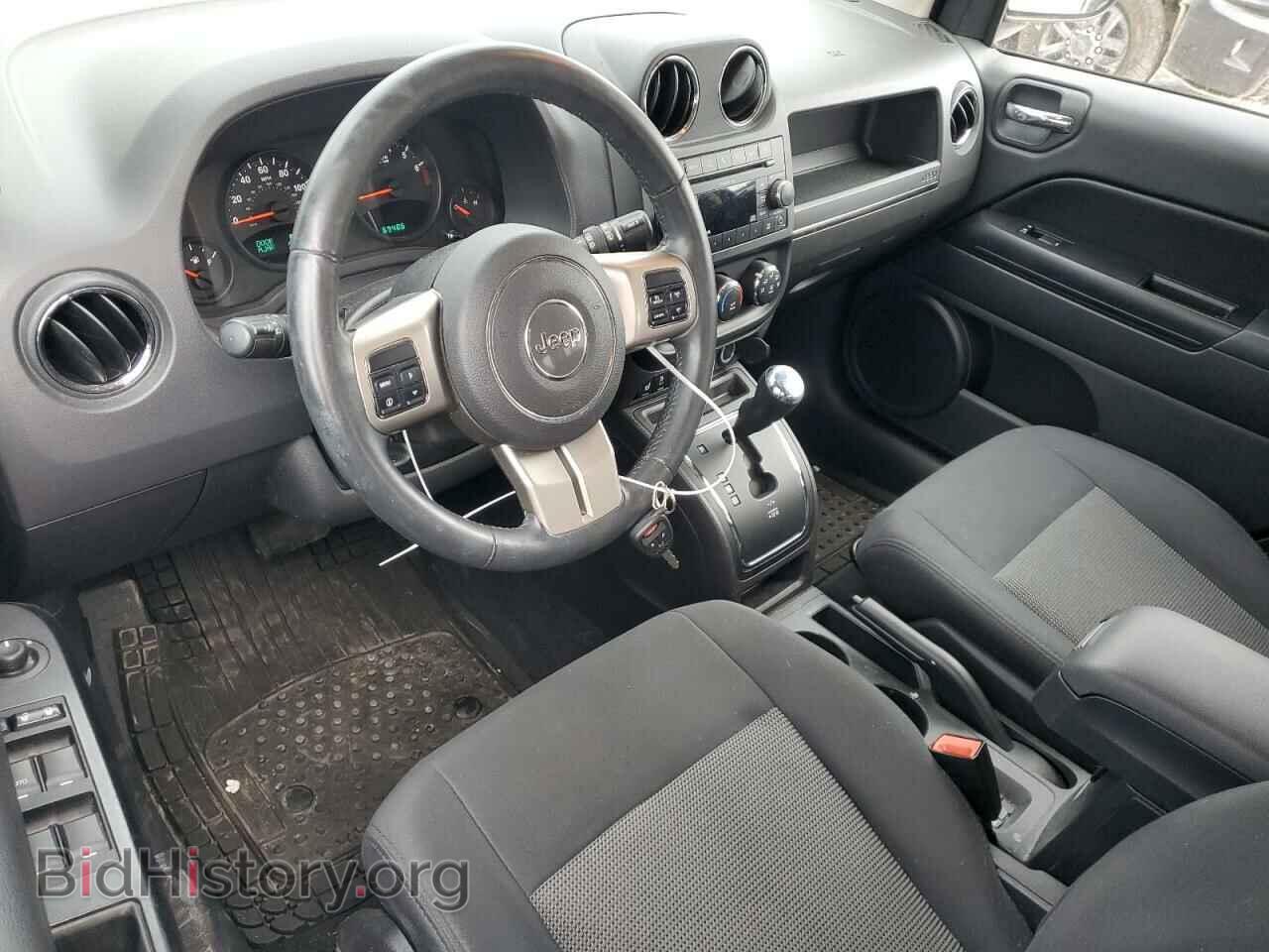 2011 JEEP COMPASS - VIN: 1J4NF1FB8BD244858 - Photo 8