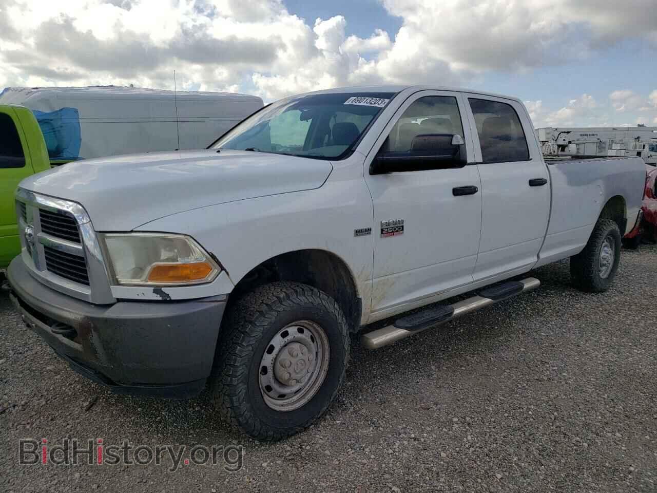 Photo 3D7TT2CT8BG638023 - DODGE All Models 2011