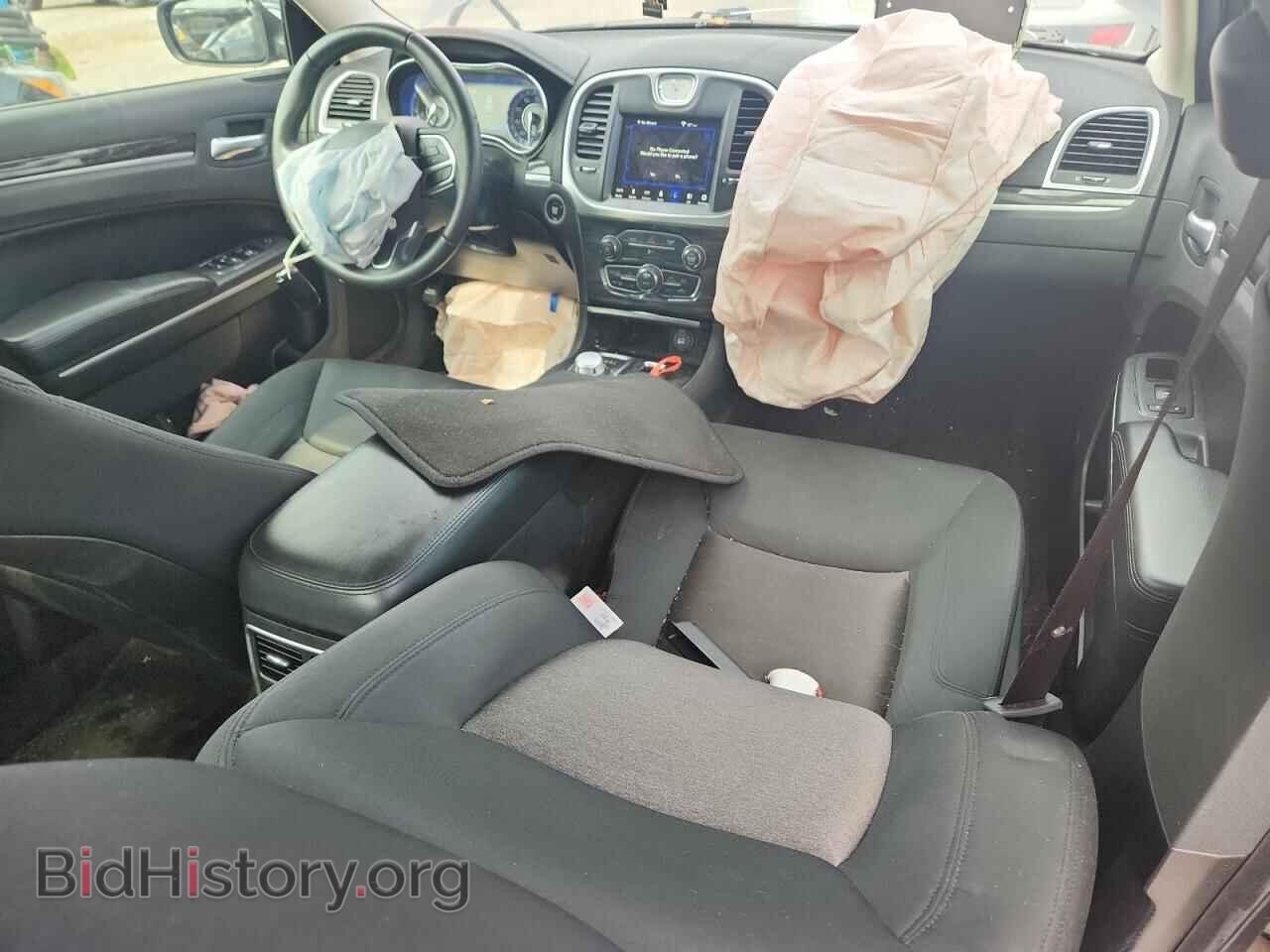 2018 CHRYSLER 300 - VIN: 2C3CCAAG9JH315533 - Фото 8
