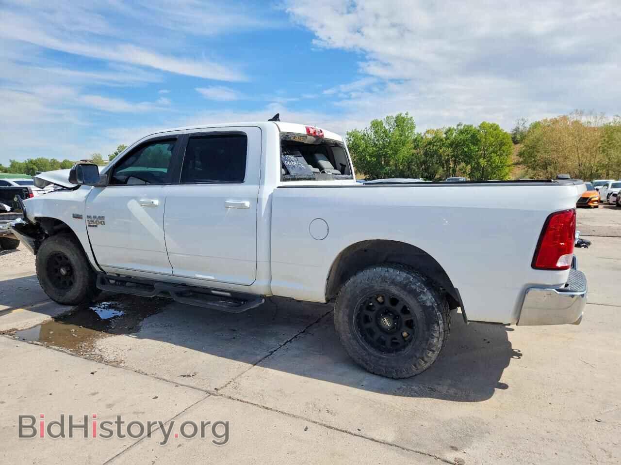 2019 RAM 1500 - VIN: 1C6RR7TT1KS654497 - Photo 2