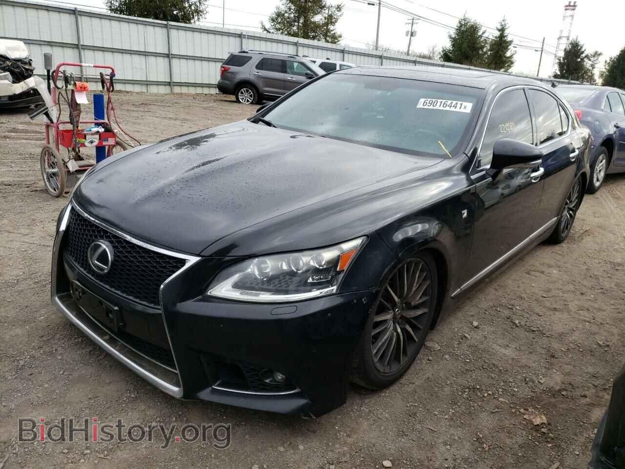 2013 LEXUS LS460 - VIN: JTHCL5EF7D5019621 - Photo 2