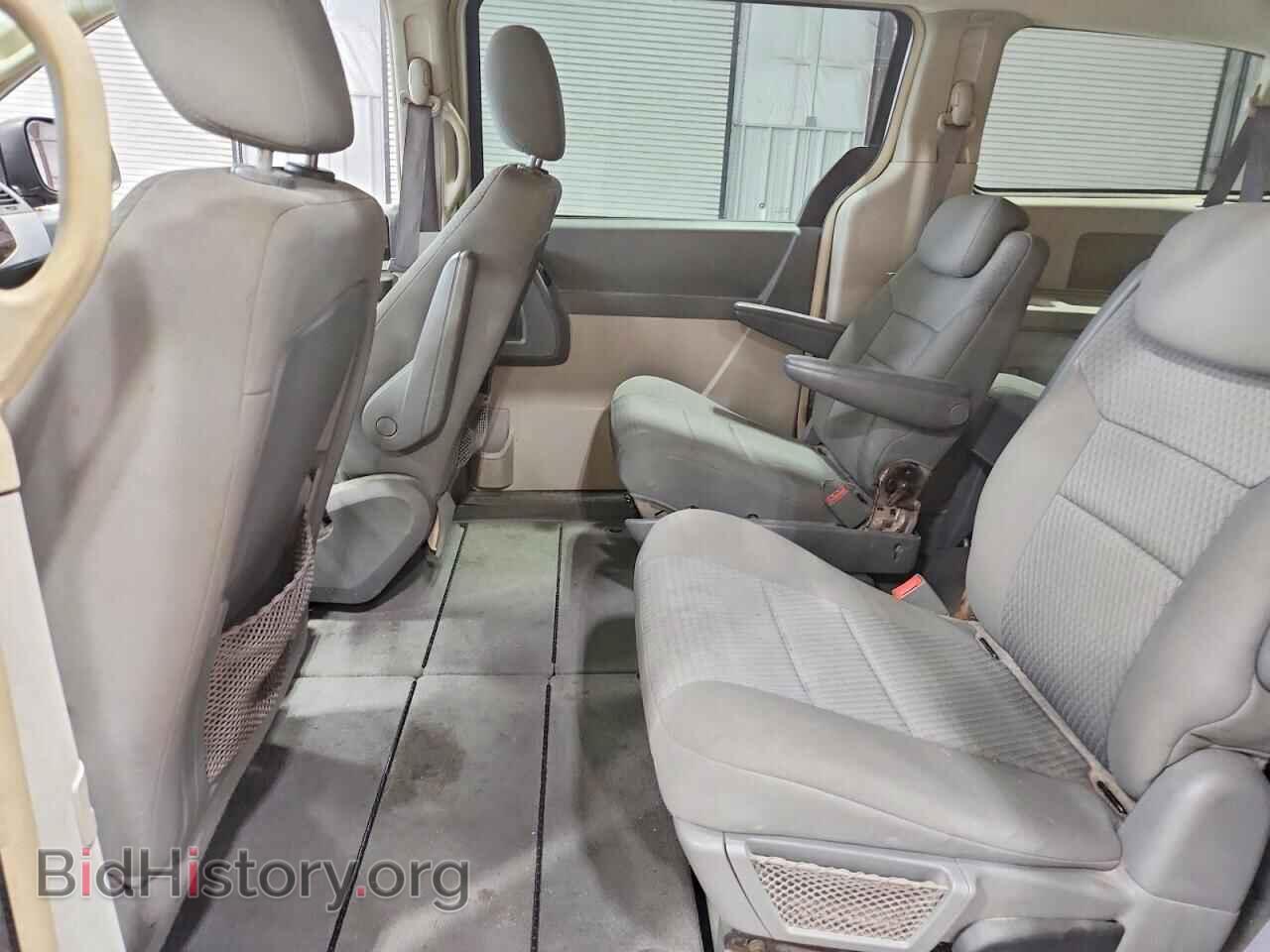 2010 CHRYSLER MINIVAN - VIN: 2A4RR5D10AR153122 - Photo 11