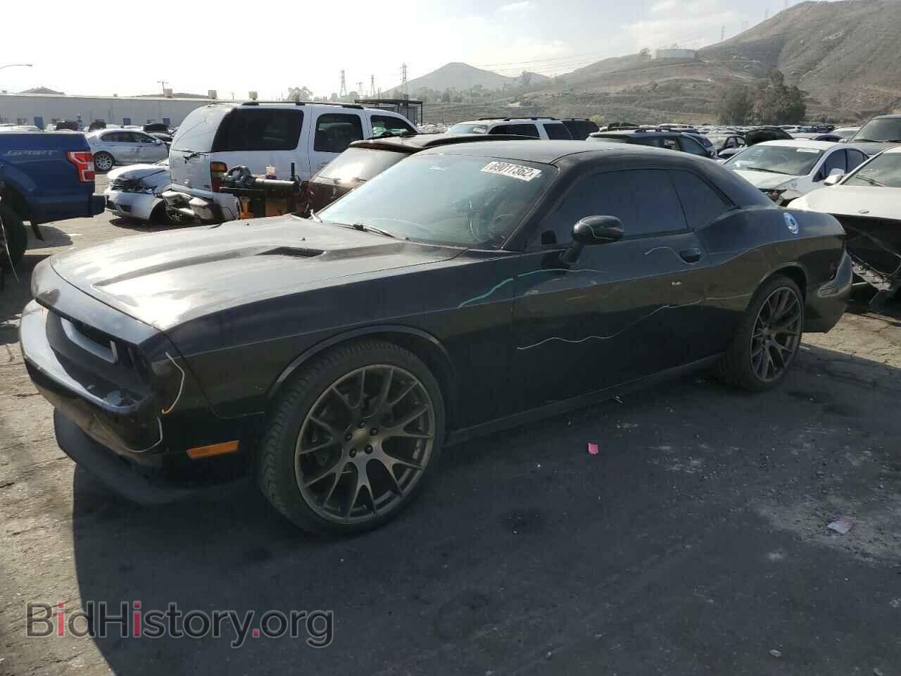 Photo 2C3CDYAG9CH130696 - DODGE CHALLENGER 2012