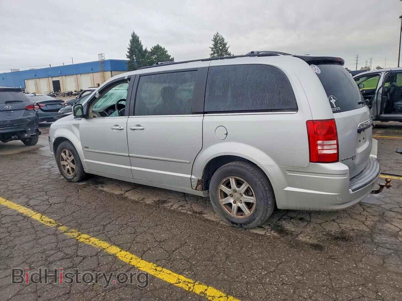 2008 CHRYSLER MINIVAN - VIN: 2A8HR54P88R834914 - Photo 2