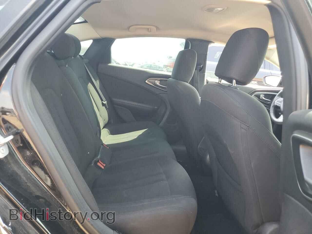 2016 CHRYSLER 200 - VIN: 1C3CCCAB4GN103803 - Фото 10