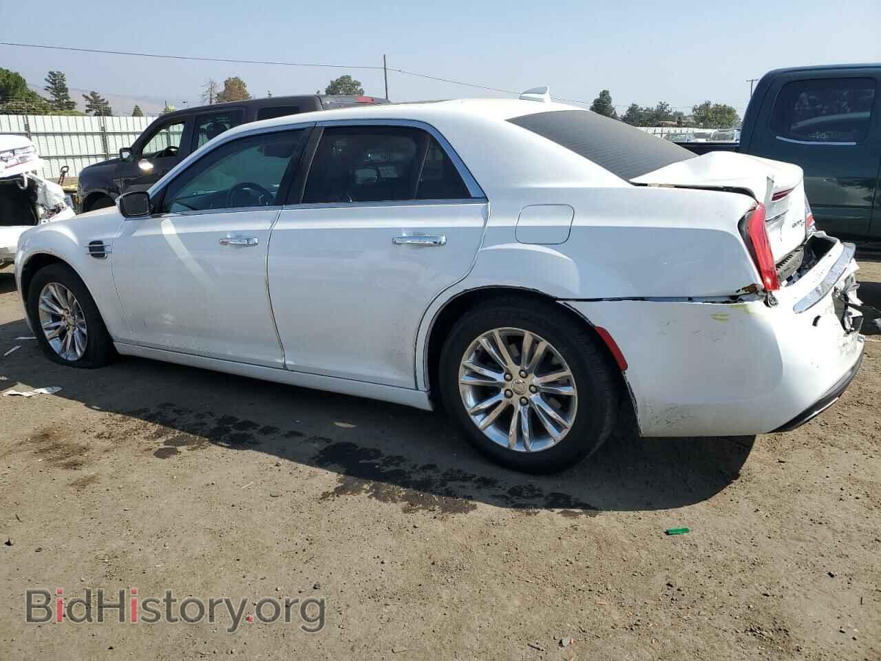 2016 CHRYSLER 300 - VIN: 2C3CCAEG6GH252460 - Фото 2
