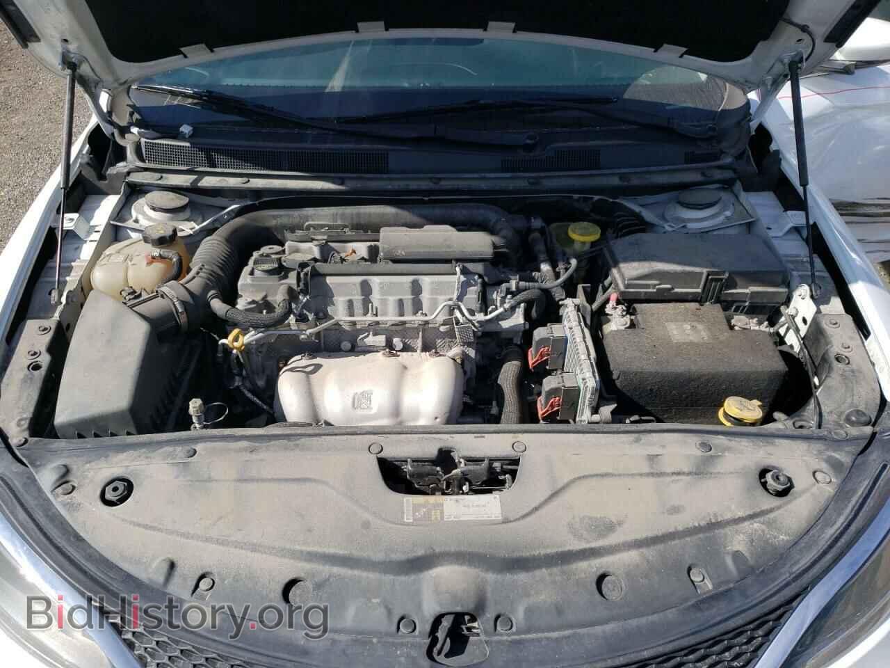 2016 CHRYSLER 200 - VIN: 1C3CCCFB5GN196940 - Фото 11