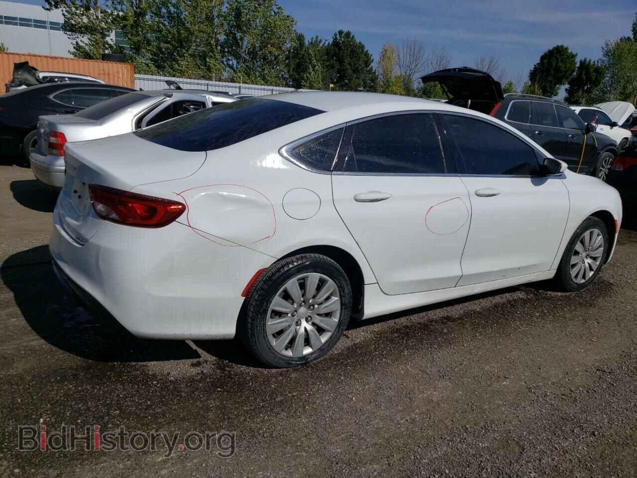 2016 CHRYSLER 200 - VIN: 1C3CCCFB5GN196940 - Фото 3