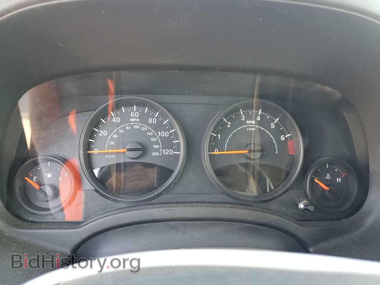 2010 JEEP COMPASS - VIN: 1J4NT4FA6AD528330 - Photo 9