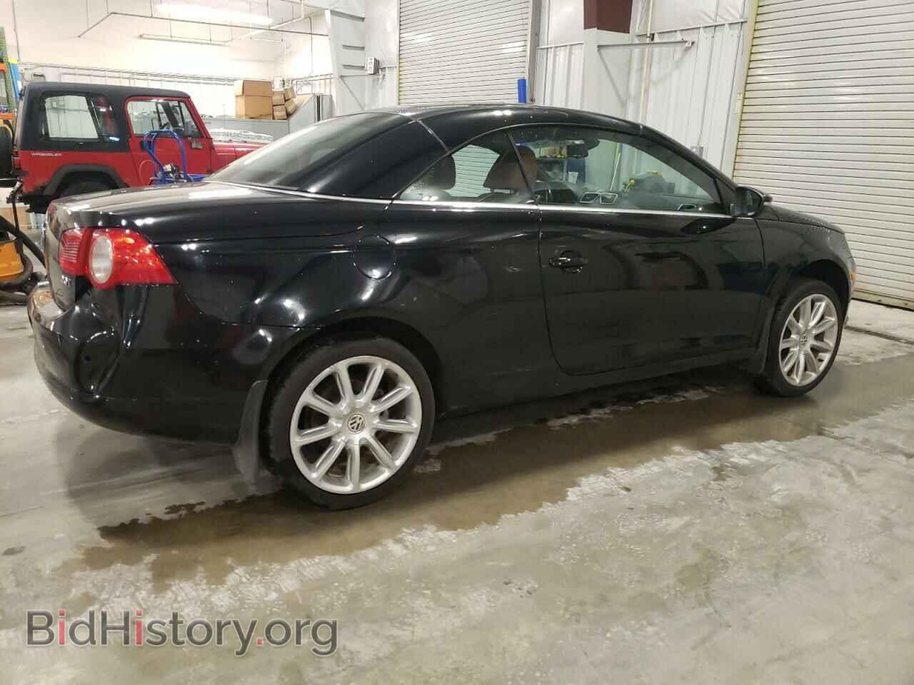 2010 VOLKSWAGEN EOS - VIN: WVWFA7AH0AV023979 - Фото 3