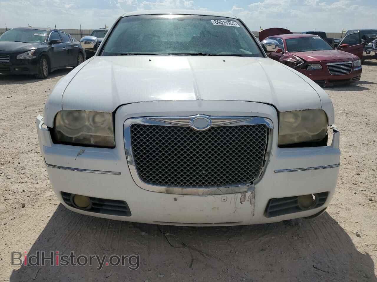2010 CHRYSLER 300 - VIN: 2C3CA5CVXAH255514 - Фото 5