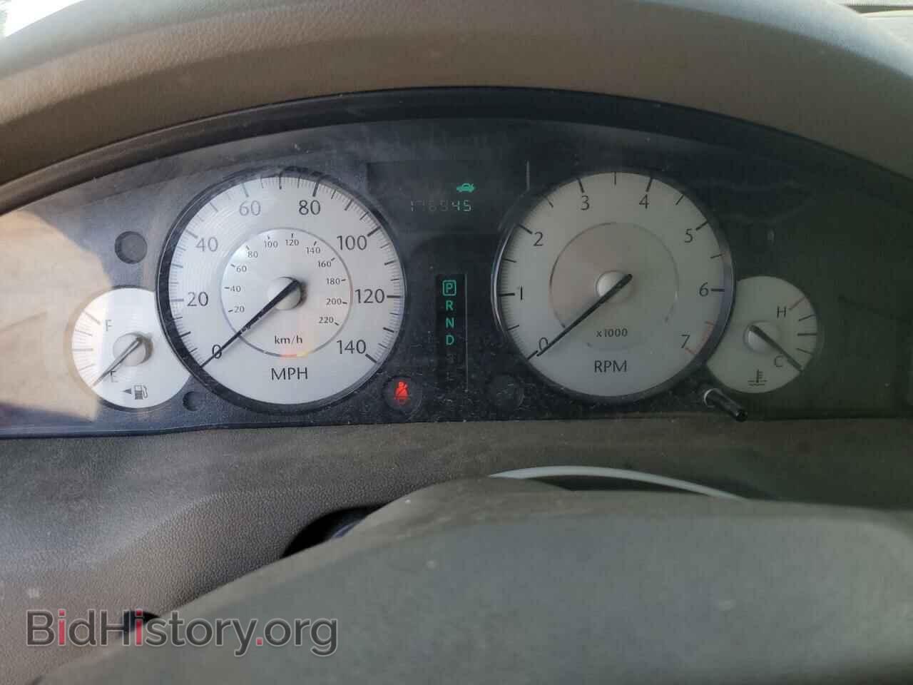 2010 CHRYSLER 300 - VIN: 2C3CA5CVXAH255514 - Фото 9