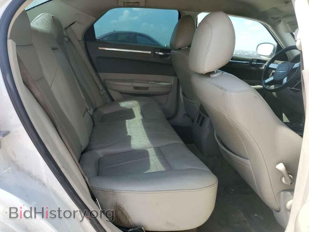 2010 CHRYSLER 300 - VIN: 2C3CA5CVXAH255514 - Фото 10