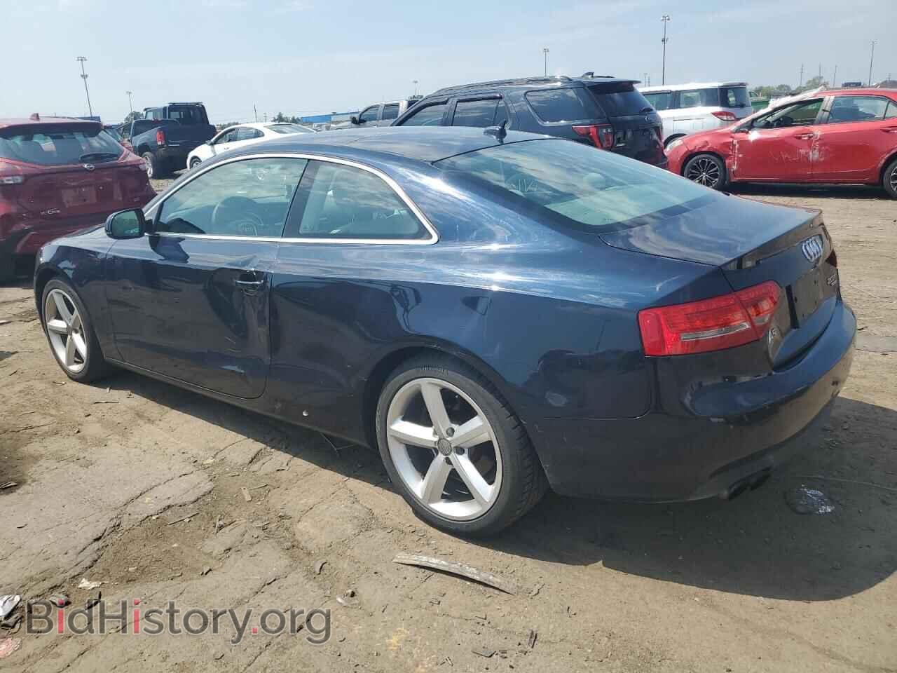 2010 AUDI A5 - VIN: WAULFAFR9AA021672 - Фото 2