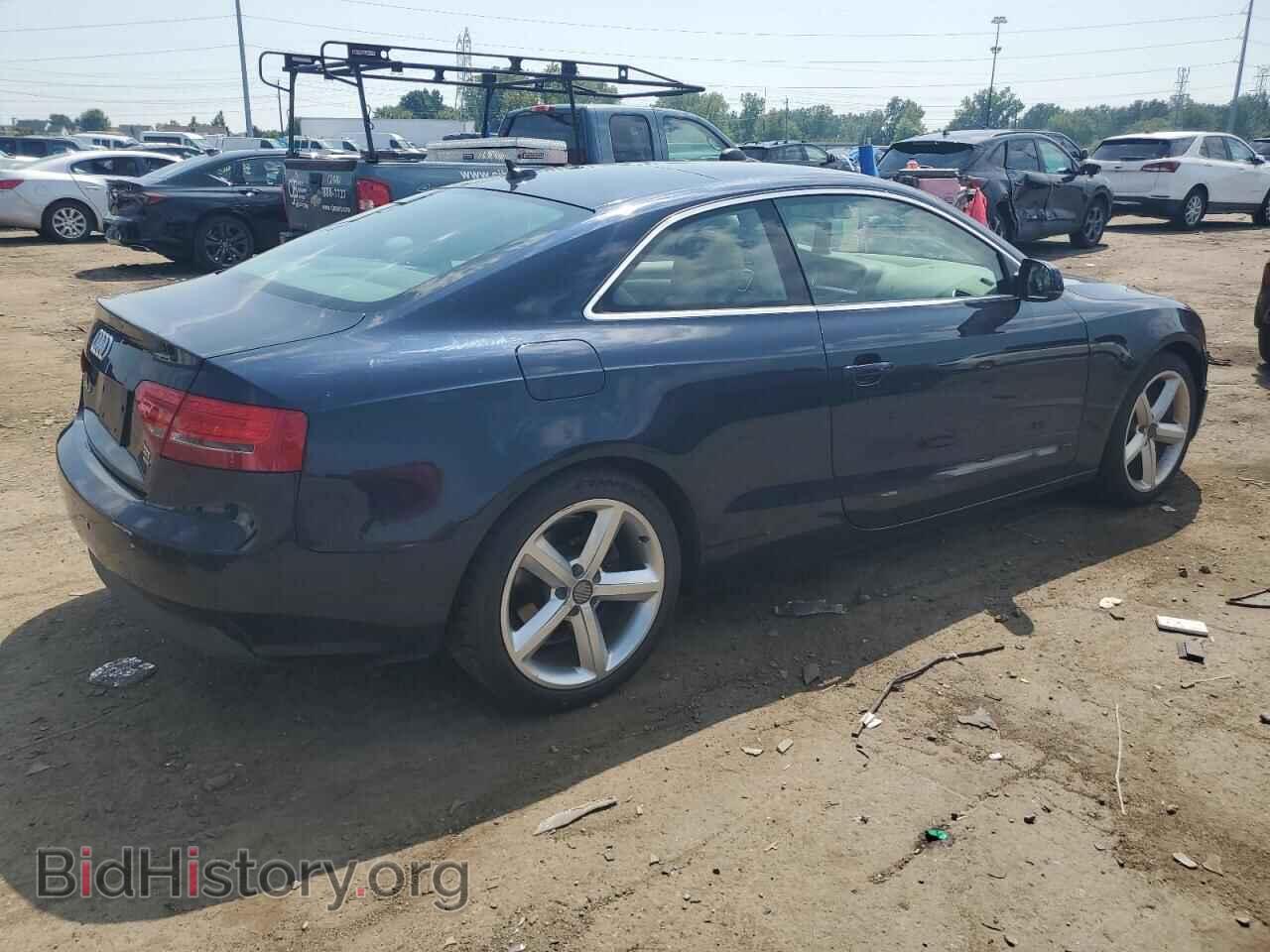 2010 AUDI A5 - VIN: WAULFAFR9AA021672 - Фото 3