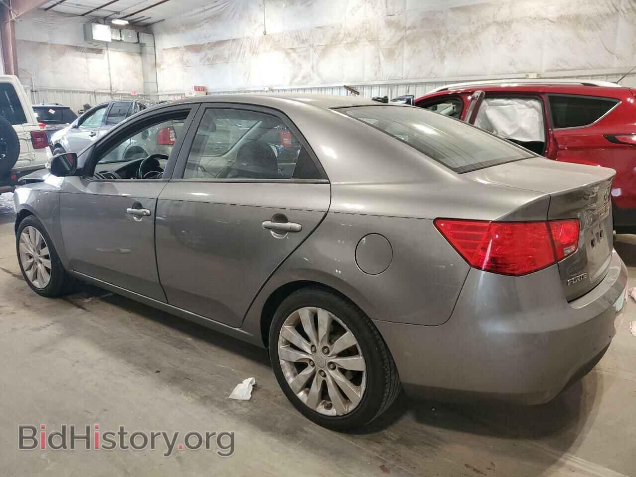 2010 KIA FORTE - VIN: KNAFW4A34A5219120 - Фото 2