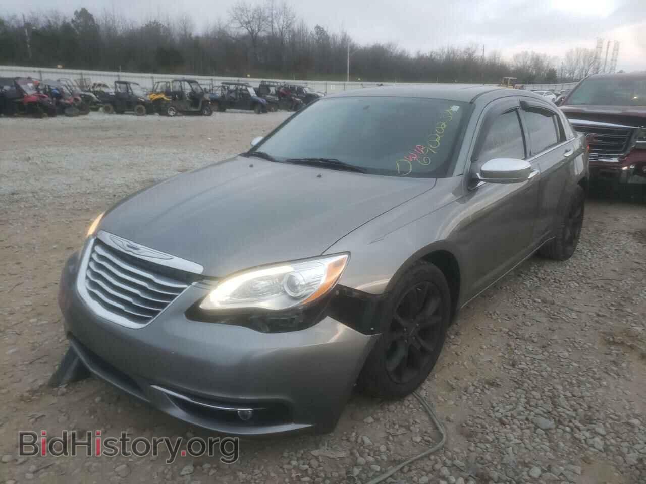 2013 CHRYSLER 200 - VIN: 1C3CCBCG4DN598566 - Photo 2