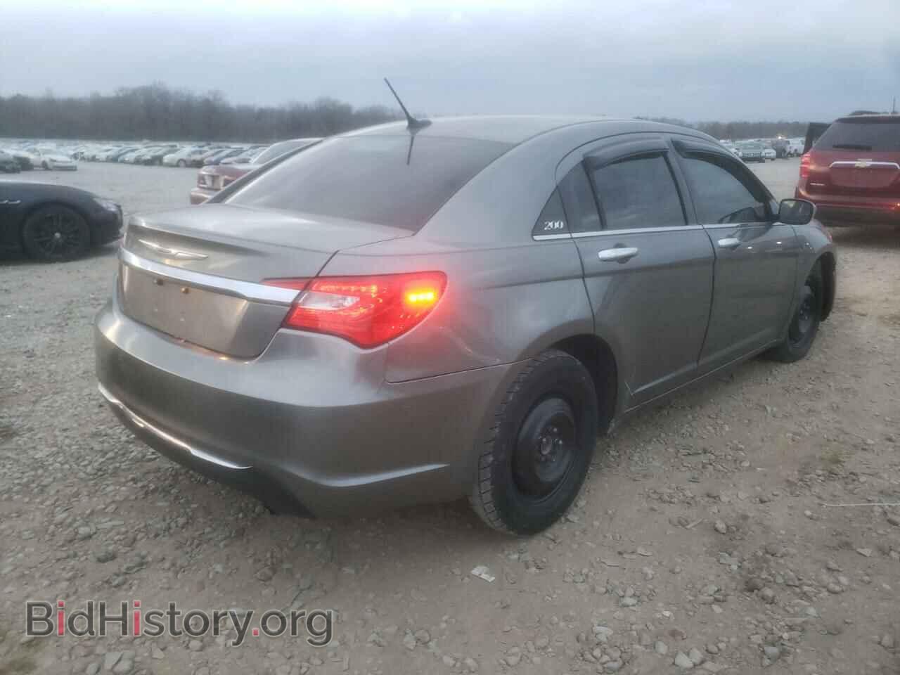 2013 CHRYSLER 200 - VIN: 1C3CCBCG4DN598566 - Photo 4