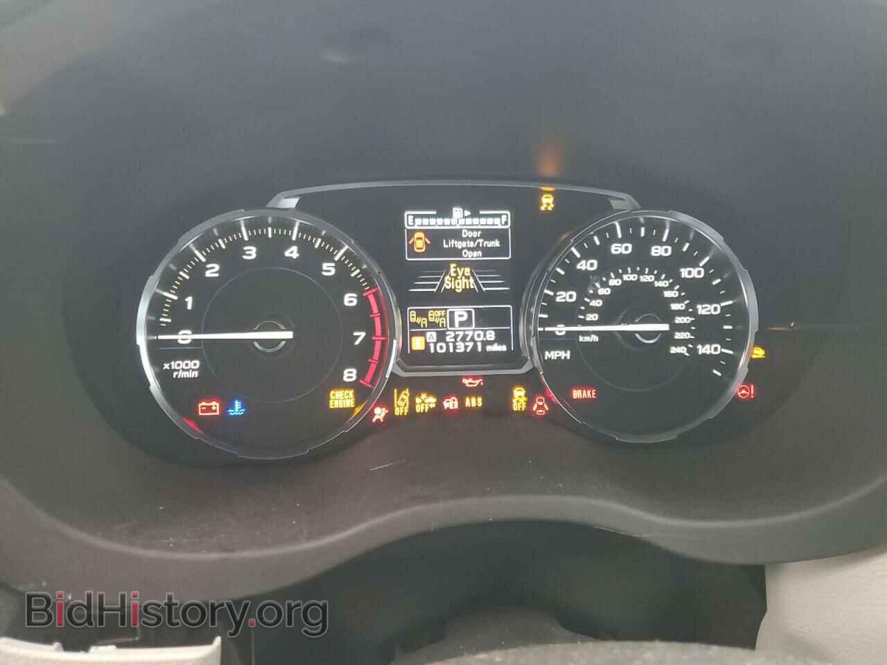 2018 SUBARU FORESTER - VIN: JF2SJAGC9JH425944 - Фото 9