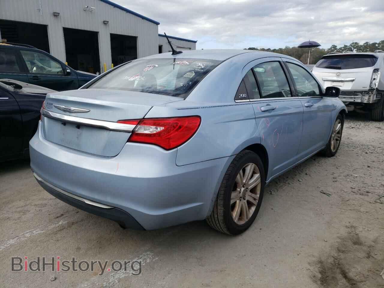 2012 CHRYSLER 200 - VIN: 1C3CCBBG5CN296994 - Фото 4