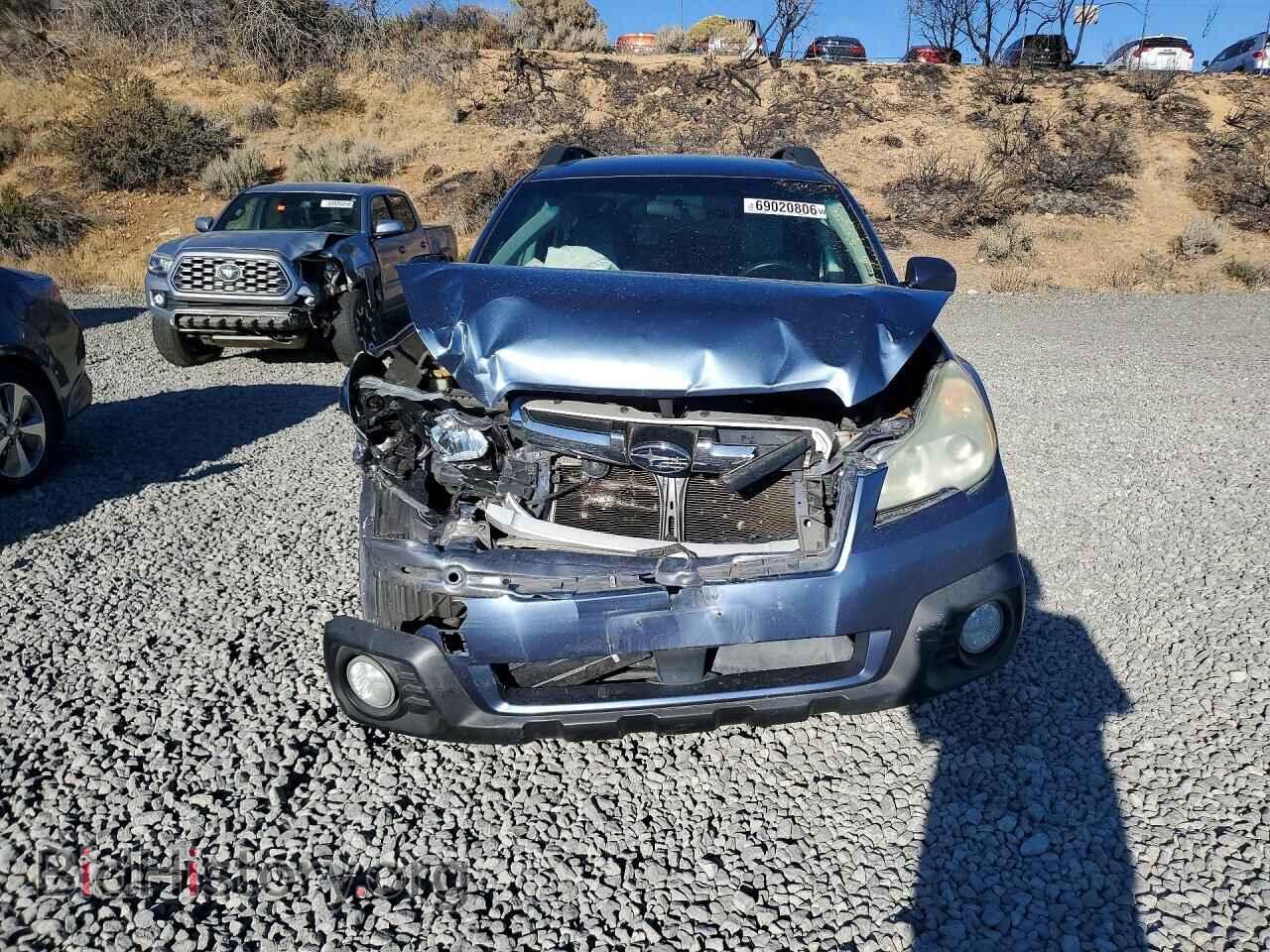 2014 SUBARU OUTBACK - VIN: 4S4BRBCC5E3215956 - Photo 5