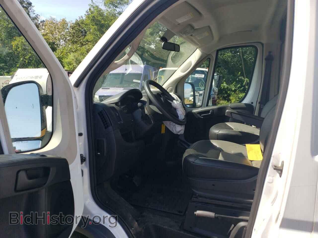 2017 RAM All Models - VIN: 3C6TRVDG0HE541342 - Photo 7