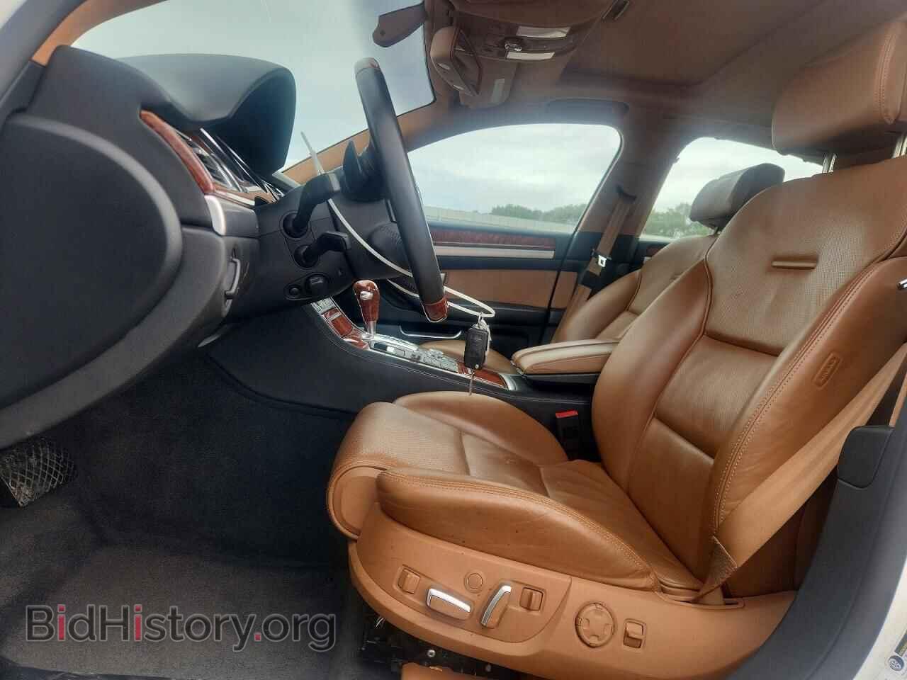 2010 AUDI A8 - VIN: WAUAVAFA0AN004773 - Фото 7
