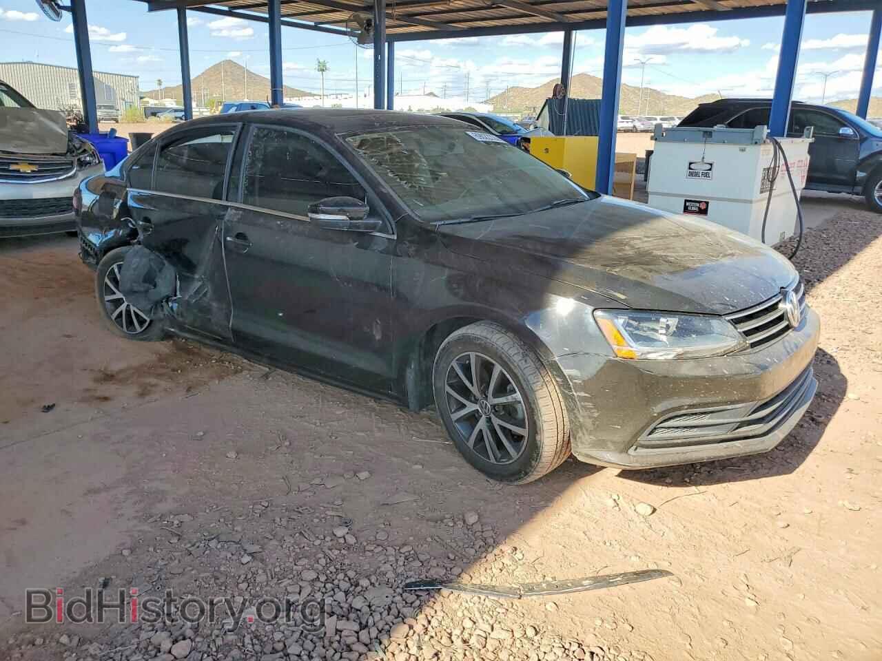 2017 VOLKSWAGEN JETTA - VIN: 3VWDB7AJ8HM385101 - Фото 4