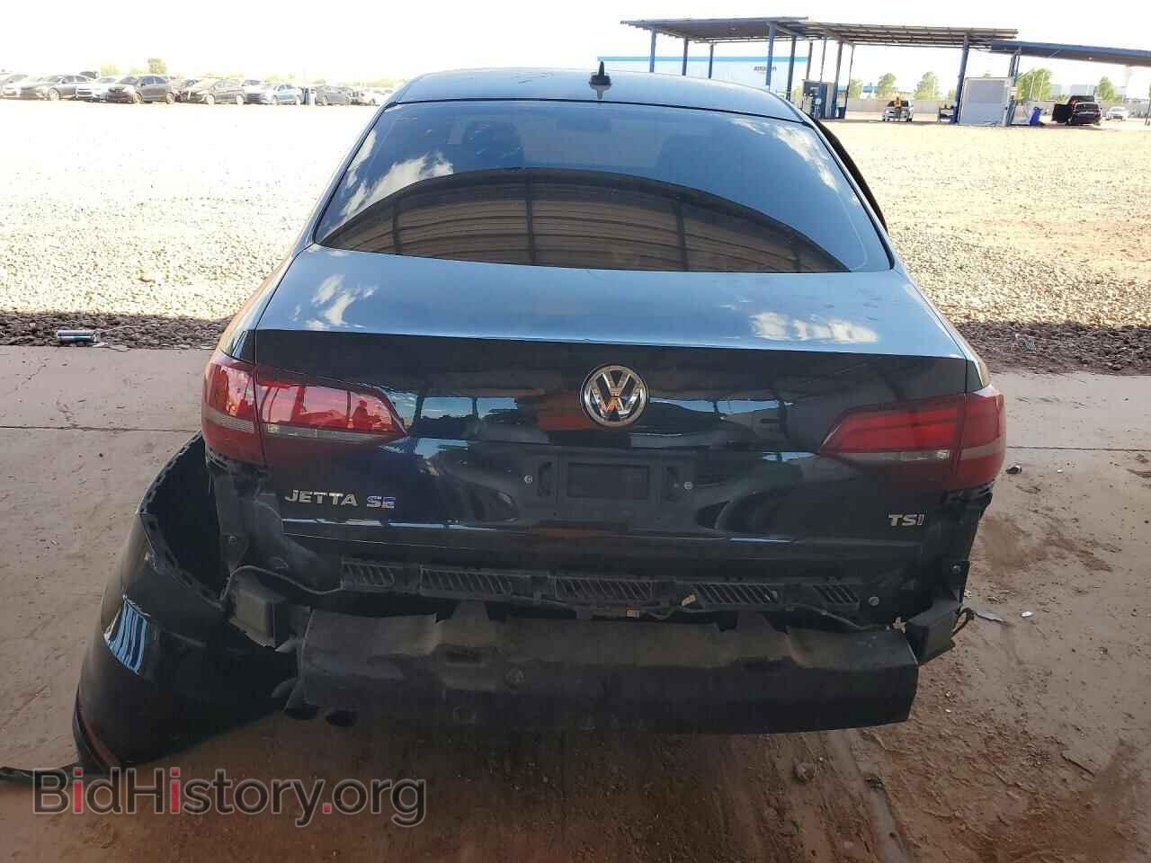 2017 VOLKSWAGEN JETTA - VIN: 3VWDB7AJ8HM385101 - Фото 6