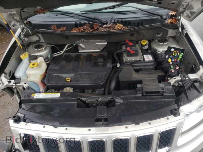 2012 Jeep COMPASS (VIN 1C4NJDBB1CD514249) — photo 7 of 10