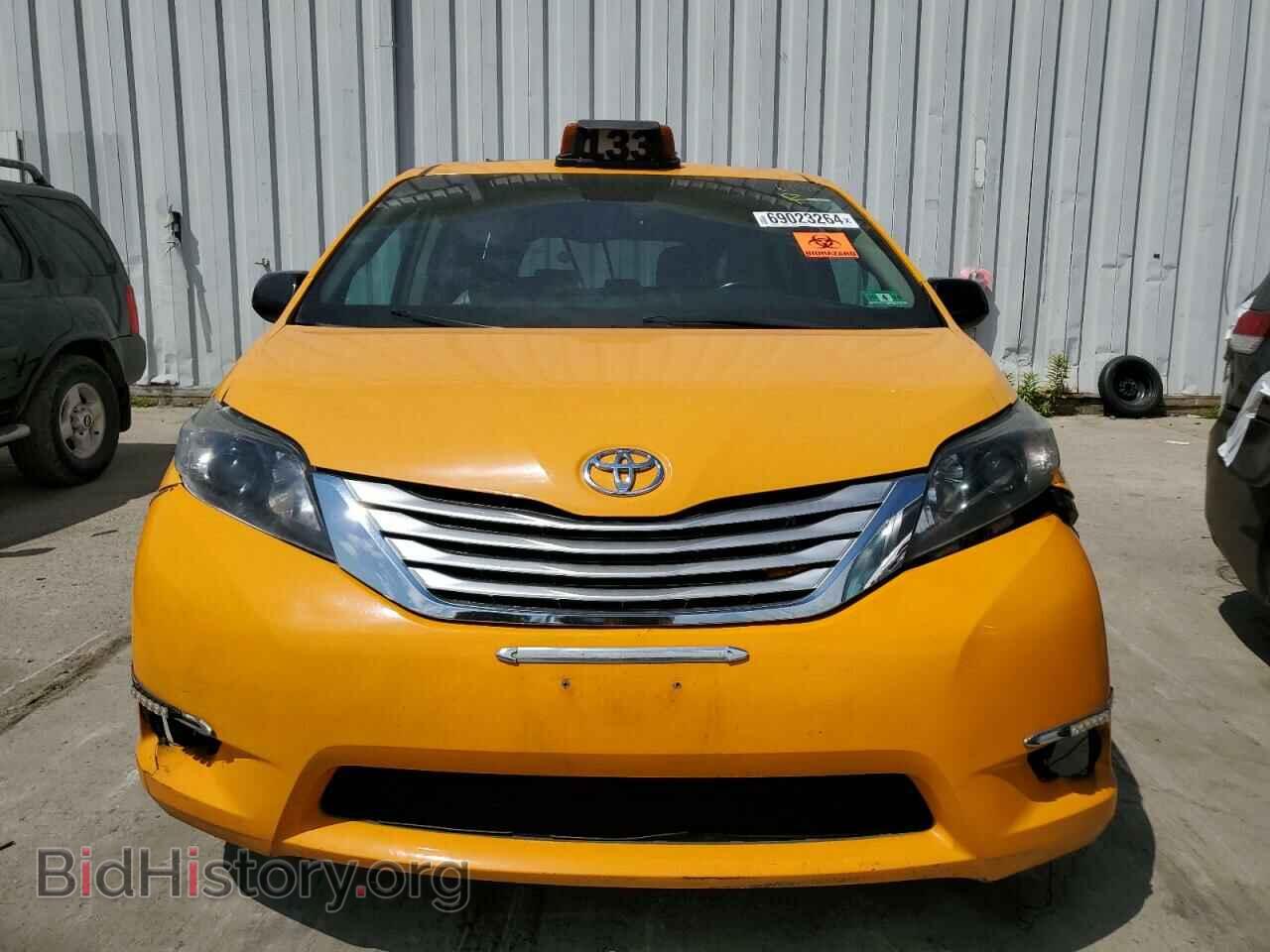 2017 TOYOTA All Models - VIN: 5TDYZ3DC9HS854413 - Фото 5