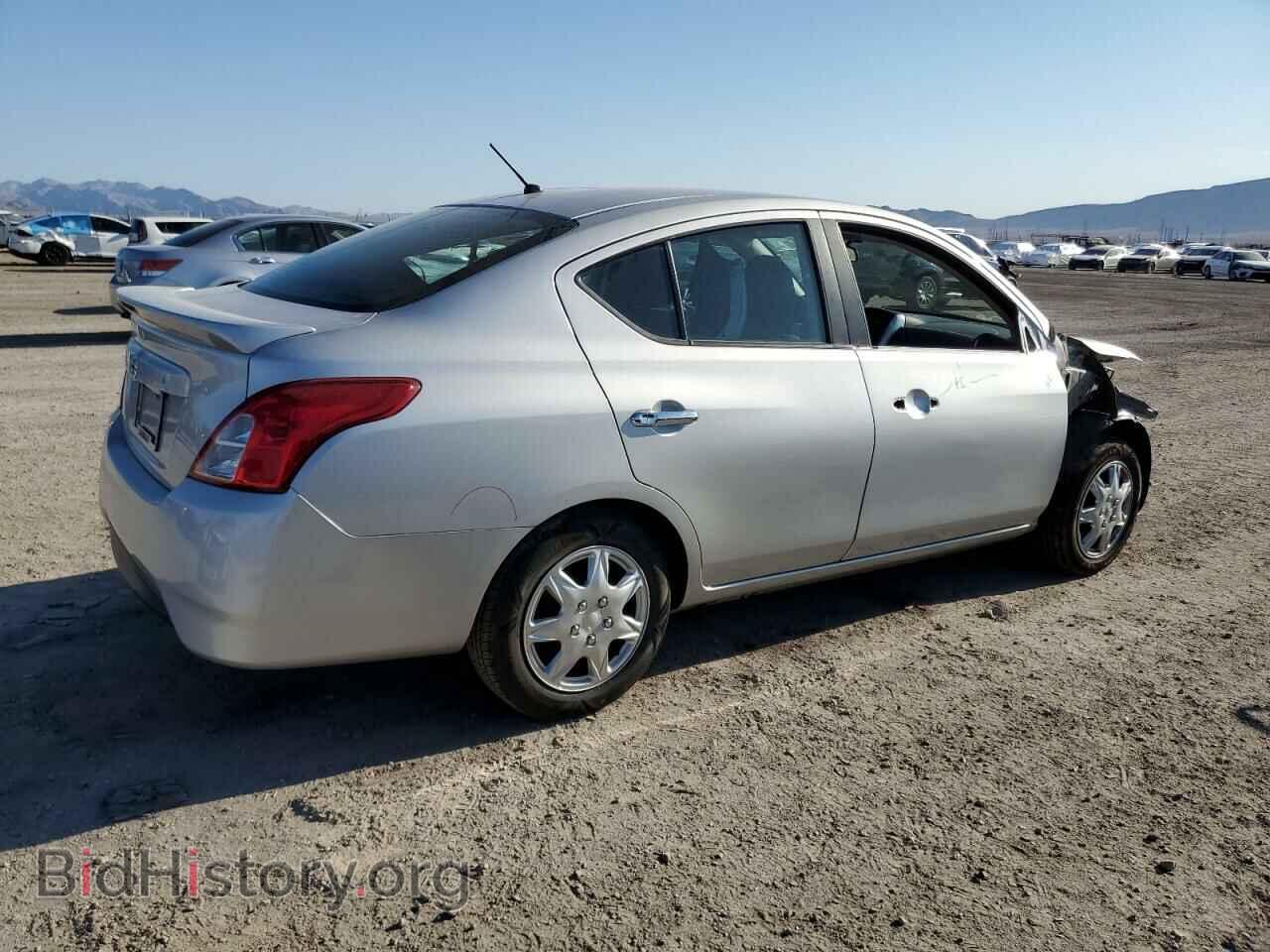 2016 NISSAN VERSA - VIN: 3N1CN7AP7GL853238 - Фото 3