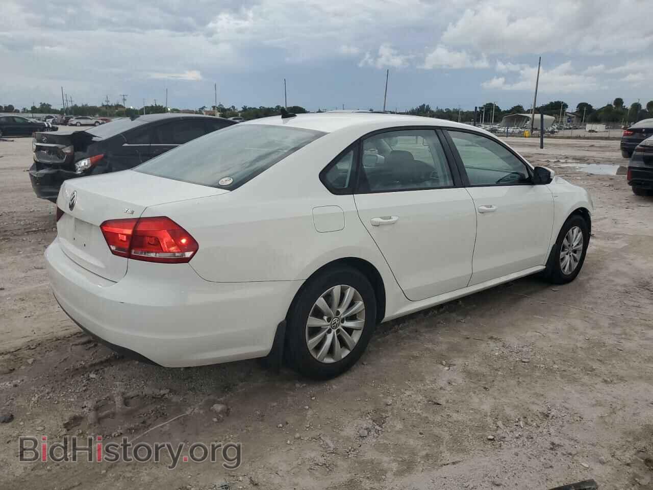 2015 VOLKSWAGEN PASSAT - VIN: 1VWAT7A38FC055345 - Фото 3